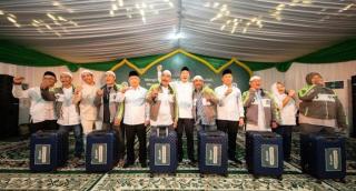 Menhub Hadir Mengiringi Keberangkatan 70 Mitra Driver Gojek ke Tanah Suci